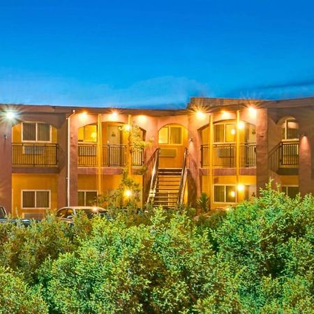 Rodeway Inn Albuquerque Downtown On Rt 66 Экстерьер фото