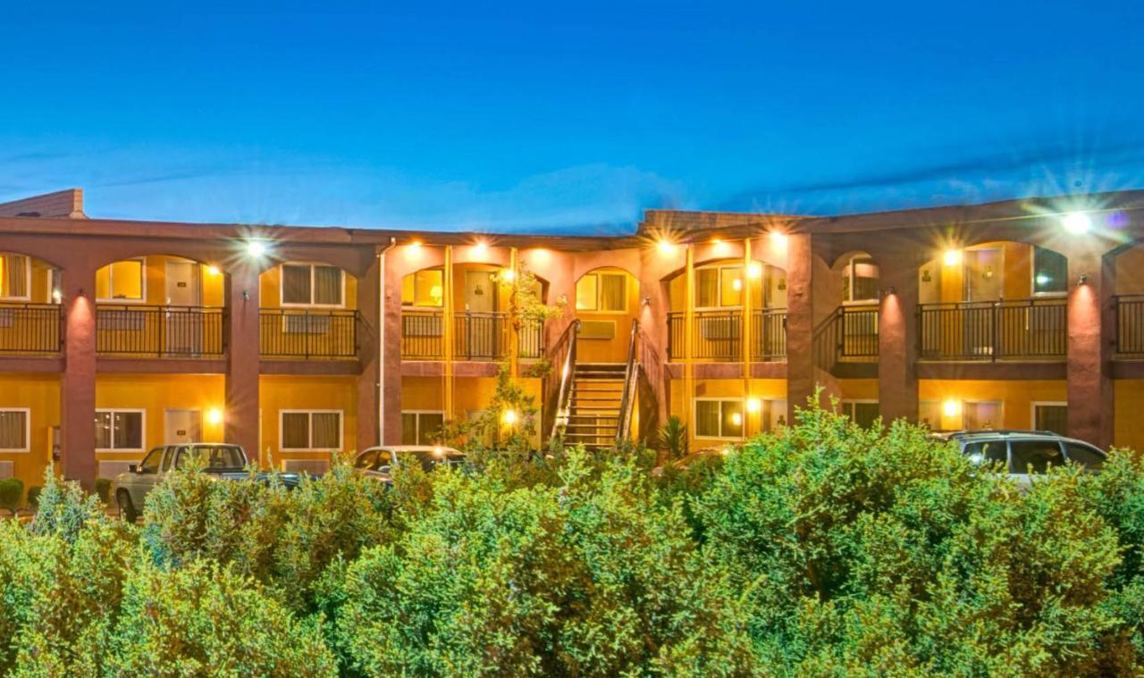 Rodeway Inn Albuquerque Downtown On Rt 66 Экстерьер фото