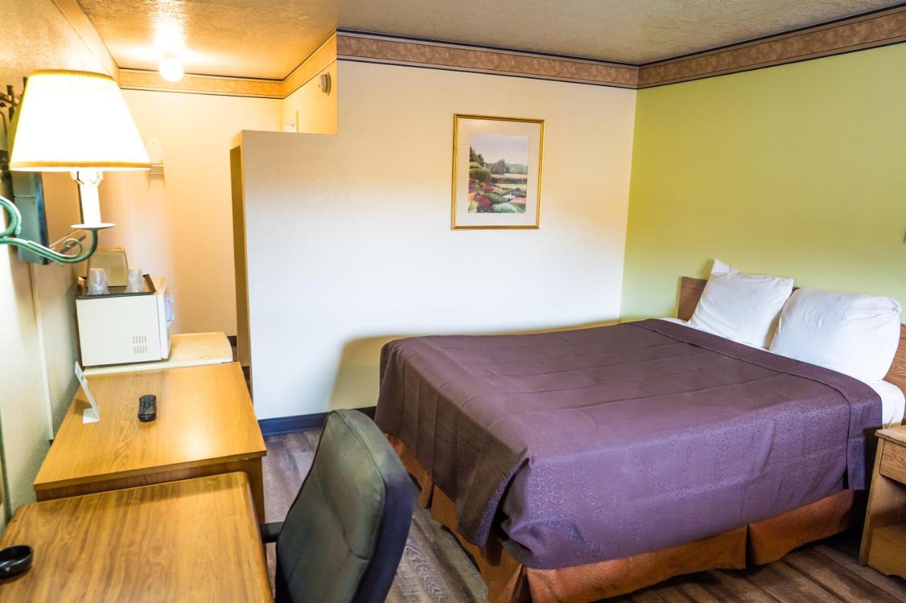 Rodeway Inn Albuquerque Downtown On Rt 66 Экстерьер фото