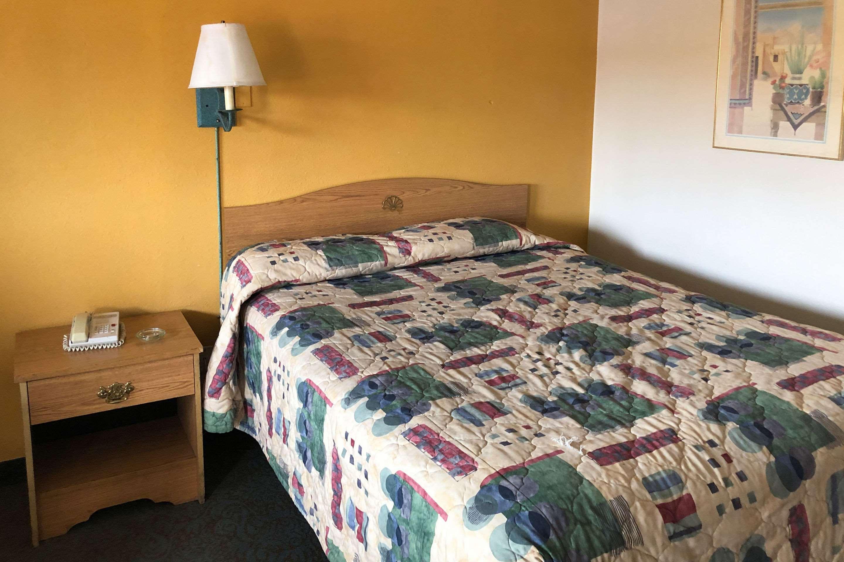 Rodeway Inn Albuquerque Downtown On Rt 66 Экстерьер фото