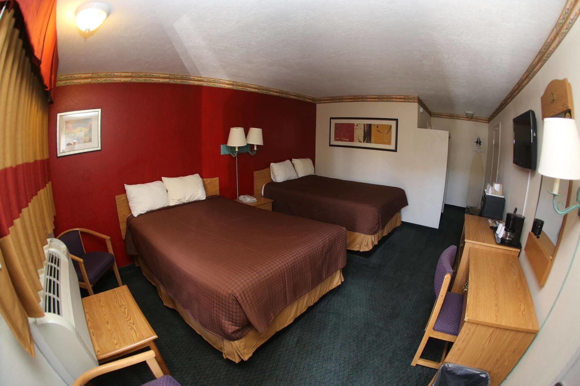 Rodeway Inn Albuquerque Downtown On Rt 66 Экстерьер фото