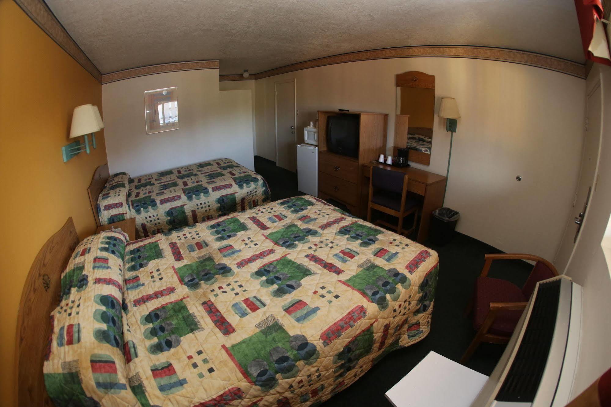 Rodeway Inn Albuquerque Downtown On Rt 66 Экстерьер фото