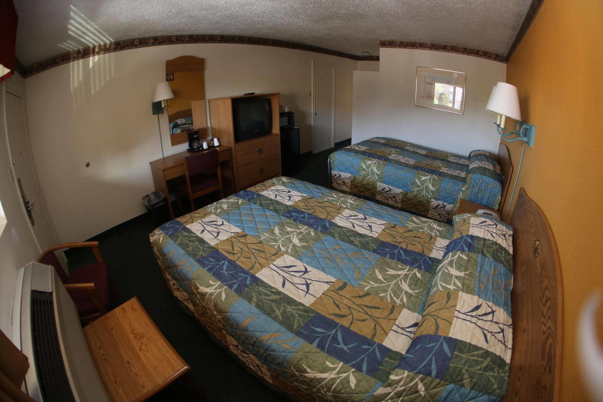Rodeway Inn Albuquerque Downtown On Rt 66 Экстерьер фото
