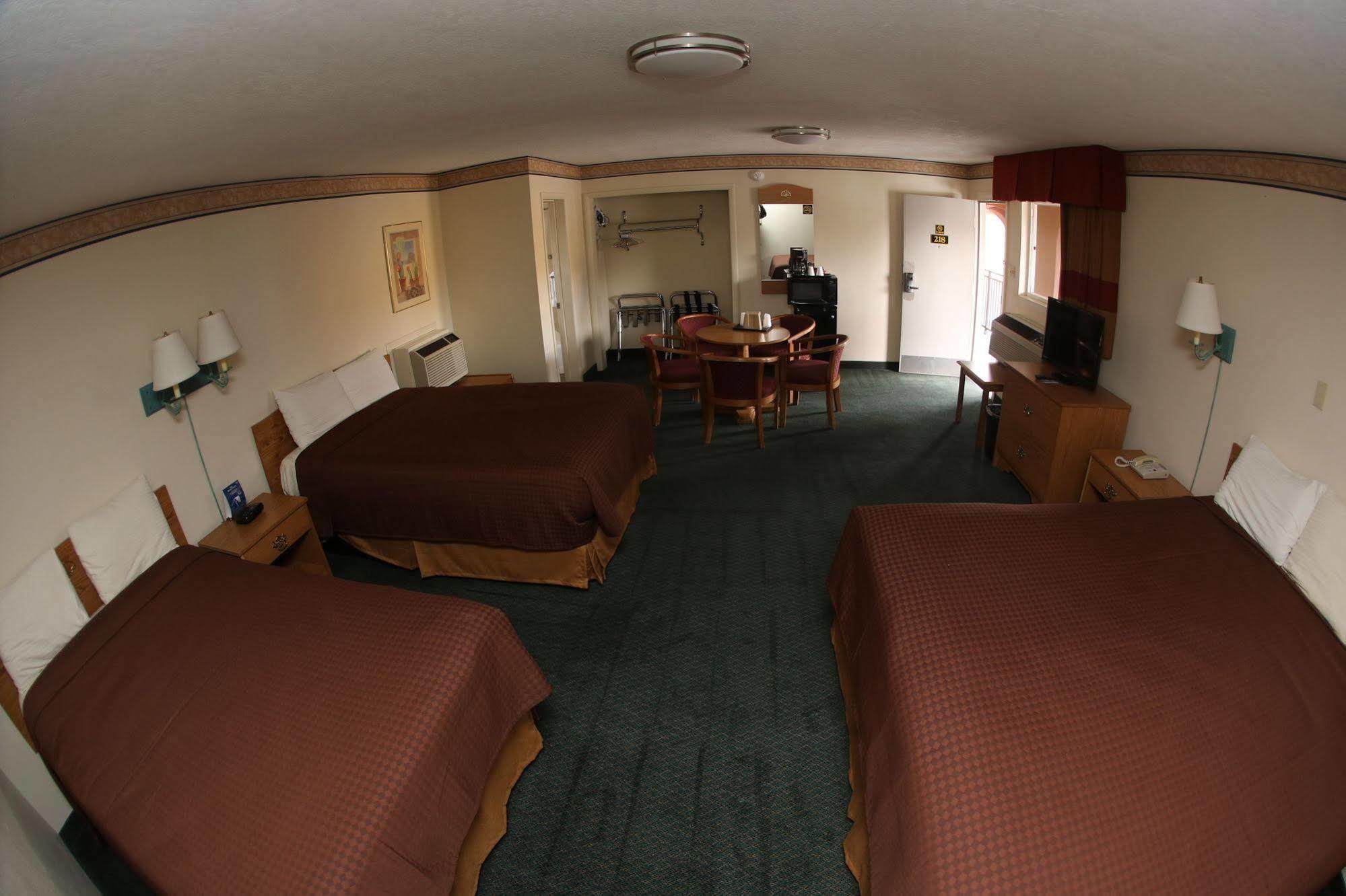 Rodeway Inn Albuquerque Downtown On Rt 66 Экстерьер фото